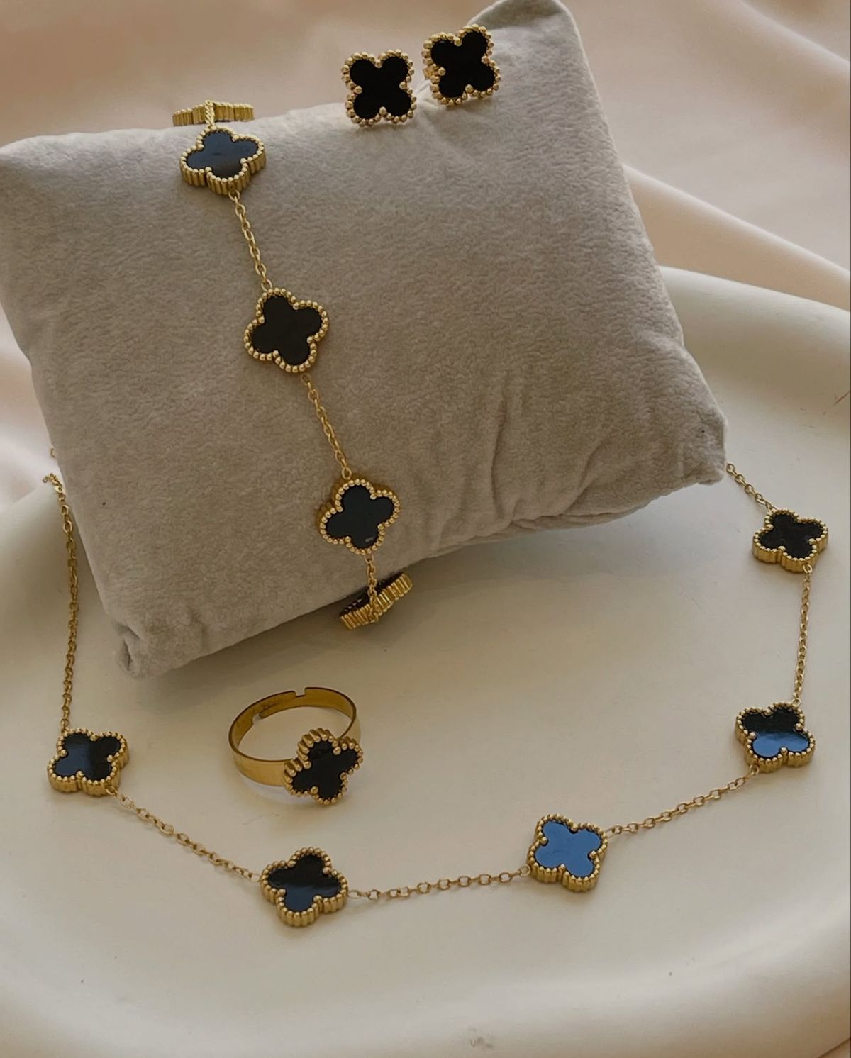 Stainless Steel Premium 4 Leaf Set