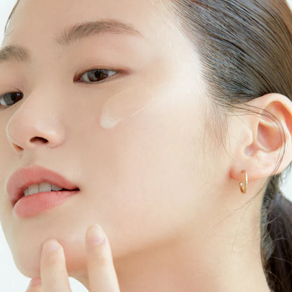 AXIS-Y Dark Spot Correcting Glow Serum – Best Korean Skincare for Hyperpigmentation & Dark Spots